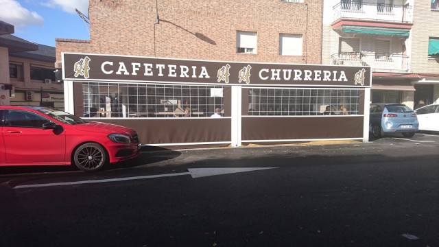 Cafetería-churrería La Parada: desayunos y meriendas en Villaviciosa de Odón