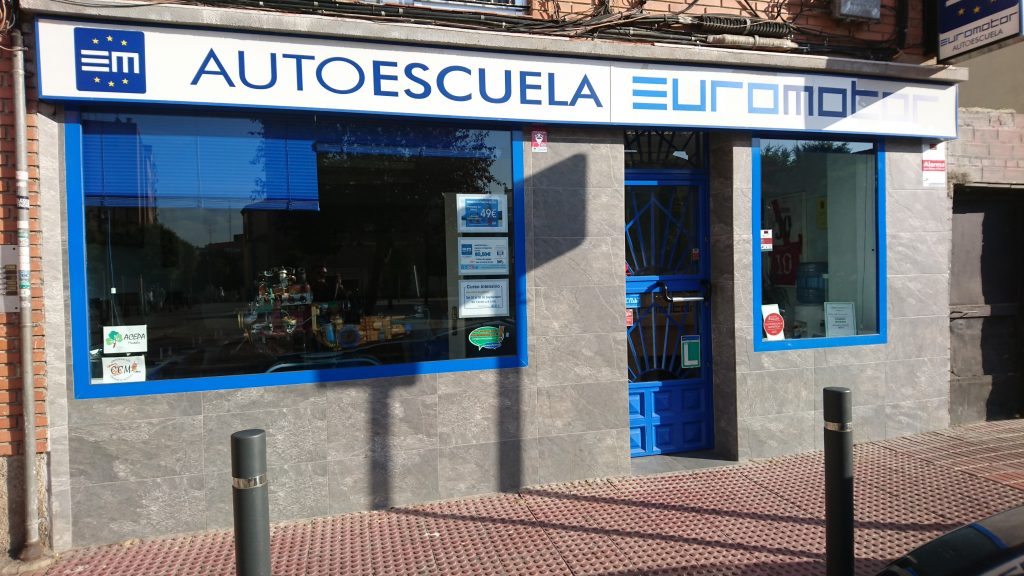 Reportaje y entrevista a Autoescuela Euromotor en Móstoles