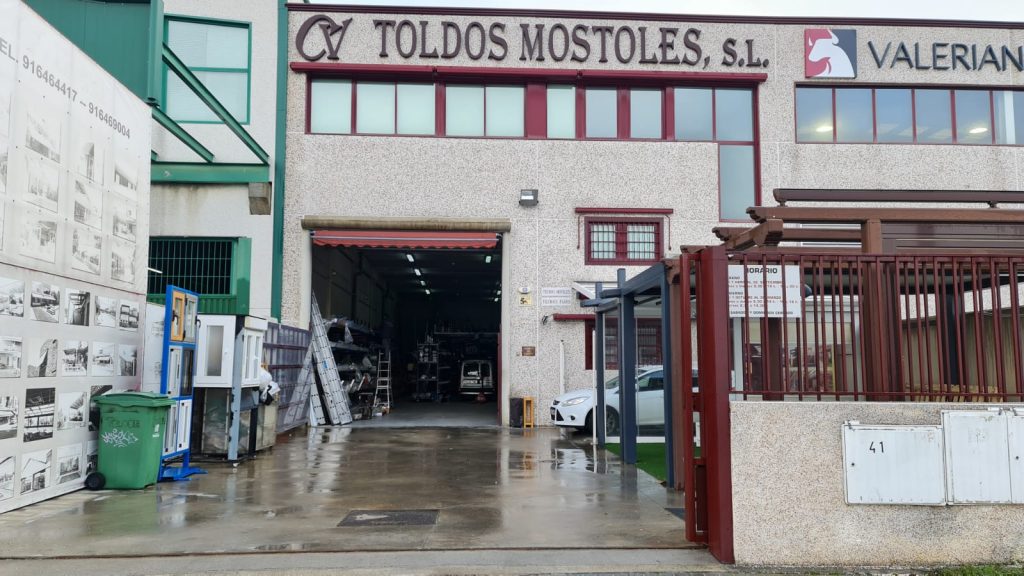 Entrevista y reportaje a Toldos Móstoles
